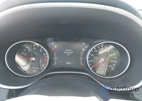 2018 Jeep Compass Limited 4X4 from USA, damaged, VIN 3C4NJDCB1JT354816